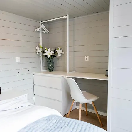 Idyllic Bygdoy Apartment With Free Parking * Осло