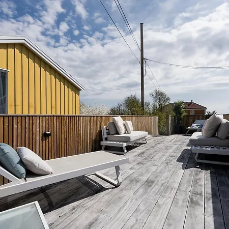 On Idyllic Bygdoy With Free Parking